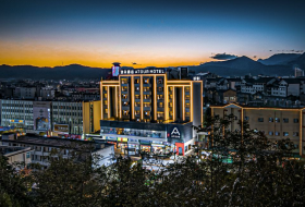 丽江古城亚朵酒店